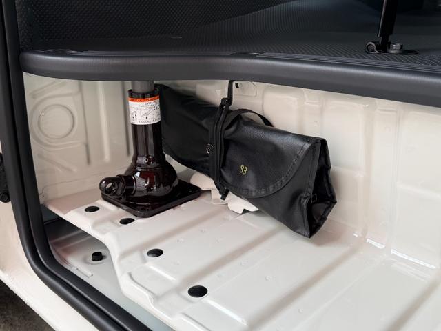 ハイエースバン ロングDX GLパッケージ FU3035 新品ナビ Bluetooth フルセグ バックカメラ ETC LEDヘッドライト オートライト リアヒーター リアクーラー デジタルインナーミラー 車線逸脱防止 衝突軽減ブレーキ(21枚目)