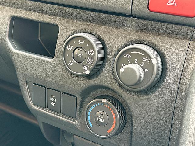 ハイエースバン ロングDX GLパッケージ FU3035 新品ナビ Bluetooth フルセグ バックカメラ ETC LEDヘッドライト オートライト リアヒーター リアクーラー デジタルインナーミラー 車線逸脱防止 衝突軽減ブレーキ(31枚目)