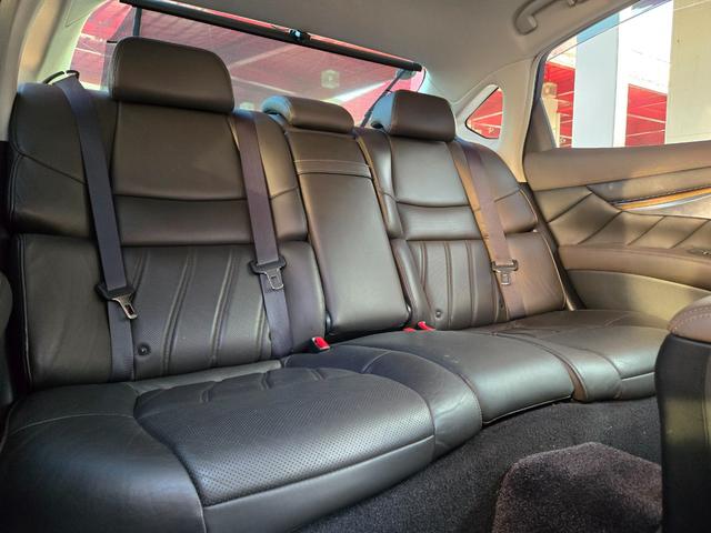 フーガハイブリッド ＶＩＰパッケージ　ＦＵ３０３６　純正ＨＤＤナビ　ＣＤ　ＤＶＤ　ＭＳＶ　地デジフルセグ　Ｂｌｕｅｔｏｏｔｈ　ハンズフリー　バックカメラ　サイドカメラ　ビルトインＥＴＣ　革巻ハンドル　ステアリングスイッチ　クルコン（11枚目）