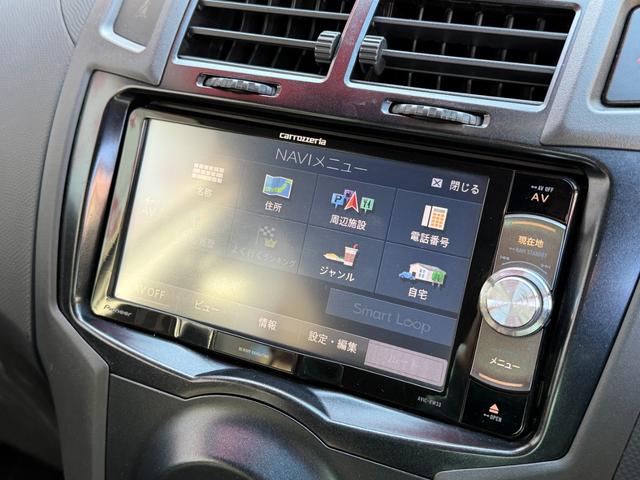 ヴィッツ ＲＳ　ＦＵ３０６９　カロッツェリアナビ　ＤＶＤ　ＳＤ　ワンセグ　バックカメラ　ＥＴＣ　ウインカー付電格ミラー　オートエアコン　革巻きハンドル　キーレス　ＨＩＤヘッド　フォグ　５速マニュアル　純正１６ＡＷ（26枚目）