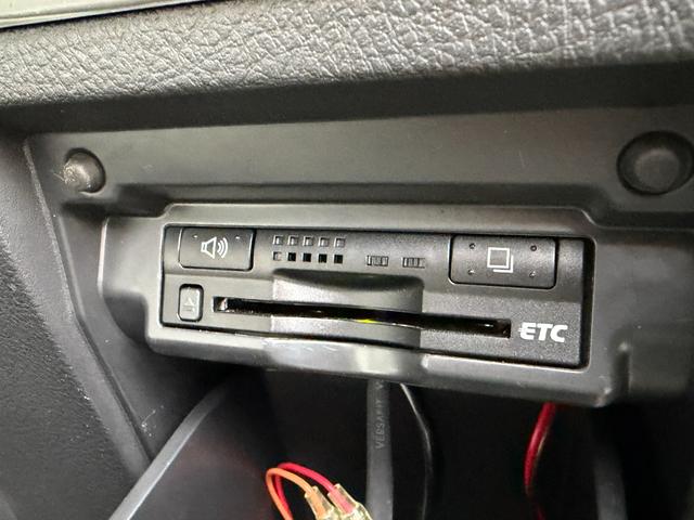 ヴェルファイア ２．４Ｚ　プラチナムセレクション　ＦＵ３０８６　アドミレイションシートカバー　クルーズコントロール　ＨＫＳ車高調　ピアノ調ブラックインパネ　社外ＬＥＤテール　エイムゲインタイプフロント・リアエアロバンパー　社外マフラー（17枚目）