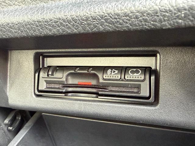 エルグランド 350ハイウェイスタープレミアム FU3088 ROWENフロントリアハーフエアロ ROWEN4本出しマフラー TEIN車高調 M’zSPEED JuliaFullThrottle22AW 両側パワースライドドアー パワーバックドアー(17枚目)