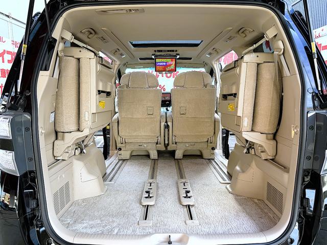 ヴェルファイア ３．５Ｚ　Ｇエディション　ＦＵ３１２７　エグゼクティブパワーシート　オットマン　ツインムーンルーフ　クルーズコントロール　クリアランスソナー　フリップダウンモニター　タナベローダウンスプリング　ヴェネルディ２０インチＡＷ（22枚目）