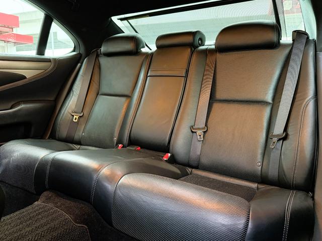 ＬＳ ＬＳ４６０　Ｆスポーツ　ＦＵ３１２３　プリクラッシュセーフティ　レーンキープアシスト　ブラインドスポットモニター　オートマチックハイビーム　レーダークルコン　ドライバ―モニター　ブレンボブレーキ　前後ドラレコ　専用１９ＡＷ（20枚目）