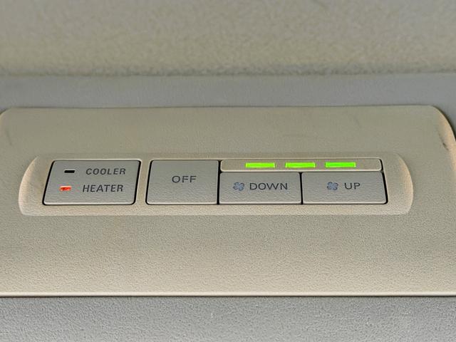 デリカＤ：５ Ｇ　ナビパッケージ　ＦＵ３１３９　クリアランスソナー　ＨＩＤヘッドライト　フォグランプ　オートライト　両側スライド左側パワースライドドア　４ＷＤ電子切替　クルーズコントロール　フロントアンダーガード　純正１８インチＡＷ（25枚目）