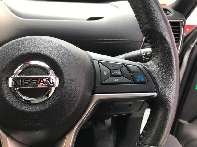 セレナ ハイウェイスター　ＦＵ１７３３　純正ＳＤナビ　地デジフルセグＴＶ　ＣＤ　ＤＶＤ　Ｂｌｕｅｔｏｏｔｈ　バックカメラ　アラウンドビューモニター　ステアリングスイッチ　クルーズコントロール　オートパイロット（12枚目）