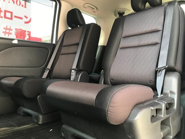 セレナ ハイウェイスター　ＦＵ１７３３　純正ＳＤナビ　地デジフルセグＴＶ　ＣＤ　ＤＶＤ　Ｂｌｕｅｔｏｏｔｈ　バックカメラ　アラウンドビューモニター　ステアリングスイッチ　クルーズコントロール　オートパイロット（21枚目）