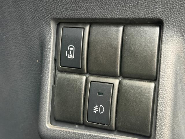 ルークス ハイウェイスター　ＦＵ３１５８　社外ナビ　ＤＶＤ　ＳＤ　Ｂｌｕｅｔｏｏｔｈ　フルセグ　ＥＴＣ　オートエアコン　プッシュスタート　スマートキー　ＨＩＤヘッド　フォグ　オートライト　左側パワスラ　ベンチシート　純正１４ＡＷ（14枚目）