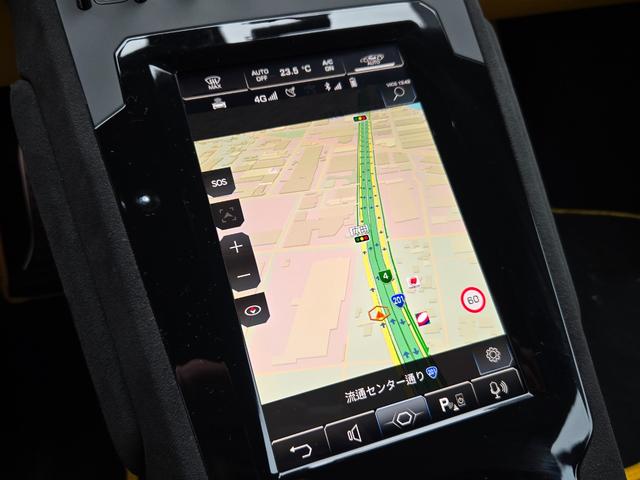 ウラカン 　ＦＵ０９０２　アドペルソナムカラー　マッドブラック　Ｎａｒｖｉ２０インチ鍛造軽量ホイール　イエローカーボンブレーキキャリパー　リアボンネット／ビジブルカーボン　スタイルパック／ハイグロスブラック（35枚目）