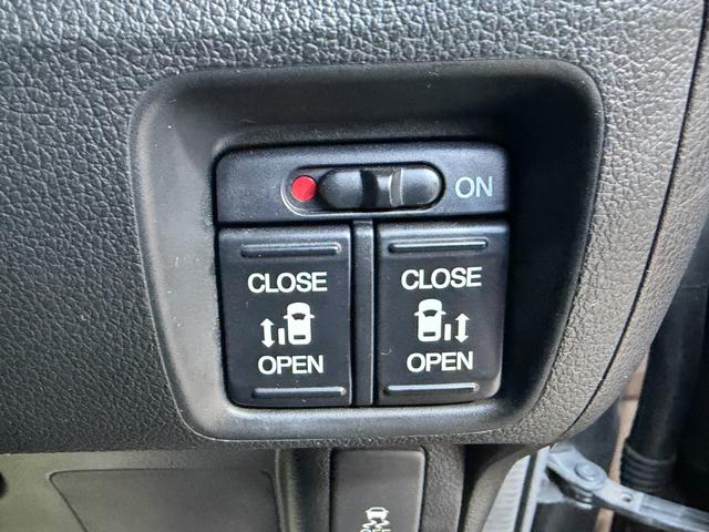 Ｎ－ＢＯＸ Ｇ・ターボパッケージ　ＦＵ３２００　ターボ　イクリプスメモリーナビ　ＣＤ　ＤＶＤ　ＳＤ　ワンセグ　ハンズフリー　バックカメラ　ＥＴＣ　革巻きハンドル　クルーズコントロール　パドルシフト　　ＨＩＤヘッドライト　フォグランプ（25枚目）