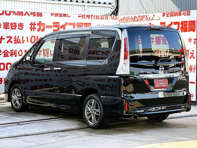 セレナ ライダー　ＦＵ３２１７　Ｂｌｕｅｔｏｏｔｈ　フルセグ　バックカメラ　ＥＴＣ　　ＨＩＤヘッド　フォグ　オートライト　両側パワスラ　リアサイドシェード　ウォークスルー　クルーズコントロール　フリップダウンモニター（7枚目）