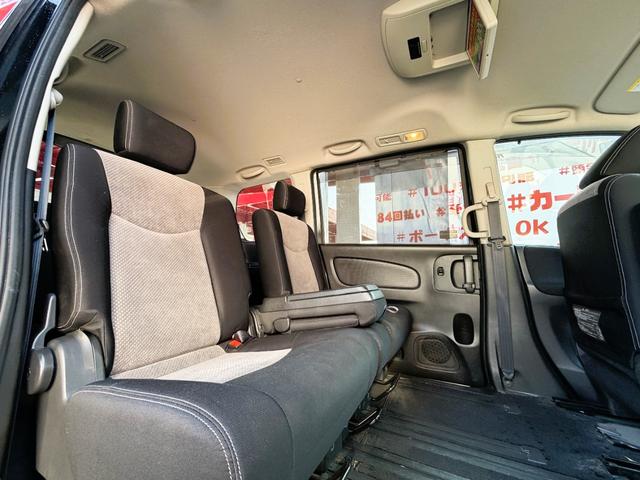 セレナ ライダー　ＦＵ３２１７　Ｂｌｕｅｔｏｏｔｈ　フルセグ　バックカメラ　ＥＴＣ　　ＨＩＤヘッド　フォグ　オートライト　両側パワスラ　リアサイドシェード　ウォークスルー　クルーズコントロール　フリップダウンモニター（15枚目）