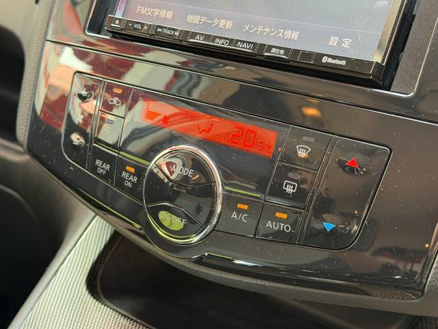 セレナ ライダー　ＦＵ３２１７　Ｂｌｕｅｔｏｏｔｈ　フルセグ　バックカメラ　ＥＴＣ　　ＨＩＤヘッド　フォグ　オートライト　両側パワスラ　リアサイドシェード　ウォークスルー　クルーズコントロール　フリップダウンモニター（26枚目）