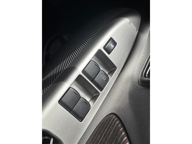 デイズ ハイウェイスター　Ｇ　ＦＵ３２８３　純正メモリーナビ　ＣＤ　ＳＤ　地デジフルセグ　Ｂｌｕｅｔｏｏｔｈ　ハンズフリー　バックカメラ　アラウンドビューモニター　ＥＴＣ　革巻ハンドル　ステアリングスイッチ　オートライト（25枚目）