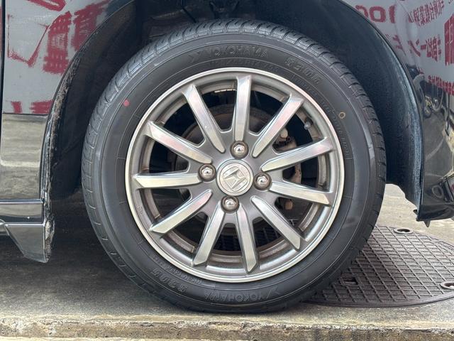 Ｎ－ＷＧＮカスタム Ｇ　ＦＵ３２８４　純正ＳＤナビ　ＣＤ　ＤＶＤ　地デジ１セグ　バックカメラ　革巻ハンドル　ステアリングスイッチ　オートライト　ＨＩＤヘッドライト　フォグランプ　ウィンカー付電動格納ドアミラー　横滑り防止装置（27枚目）