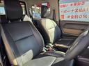 ランドベンチャー　ＦＵ１９２２　ストラーダＳＤナビ　ＣＤ　ＤＶＤ　ＳＤ　地デジフルセグ　ハンズフリー　革巻ハンドル　ＨＩＤヘッドライト　フォグランプ　ＬＥＤデイライト　シートヒーター　電子制御機能型４ＷＤ　レザーシート（19枚目）