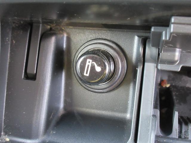 アコードハイブリッド ＥＸ　ワンオーナー　純正ナビ　地デジ　バックカメラ　Ｂｌｕｅｔｏｏｔｈ　黒革パワーシート　シートヒーター　アダプティブクルコン　無限（エアロ・グリルガーニッシュ・フロアマット・ミラー）ＬＥＤ　１年保証（14枚目）