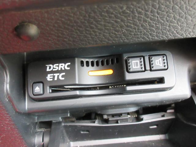 アコードハイブリッド ＥＸ　ワンオーナー　純正ナビ　地デジ　バックカメラ　Ｂｌｕｅｔｏｏｔｈ　黒革パワーシート　シートヒーター　アダプティブクルコン　無限（エアロ・グリルガーニッシュ・フロアマット・ミラー）ＬＥＤ　１年保証（25枚目）