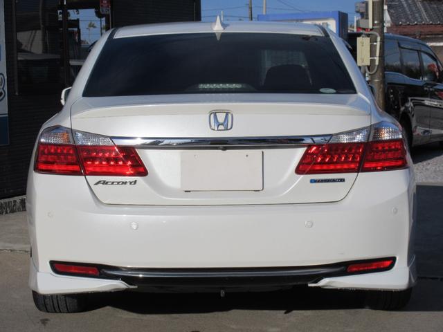 アコードハイブリッド ＥＸ　ワンオーナー　純正ナビ　地デジ　バックカメラ　Ｂｌｕｅｔｏｏｔｈ　黒革パワーシート　シートヒーター　アダプティブクルコン　無限（エアロ・グリルガーニッシュ・フロアマット・ミラー）ＬＥＤ　１年保証（46枚目）