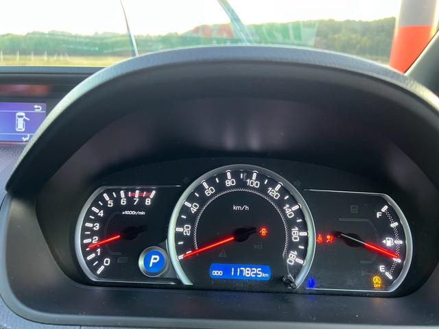 ヴォクシー ＺＳ　両側電動スライドドア　ビックナビ地デジＴＶ　バックカメラ　Ｂｌｕｅｔｏｏｔｈ　後席モニター　ＥＴＣ　スマートキー　プッシュスターター　ＬＥＤヘッドライト　フロントワイパーデアイサー（13枚目）