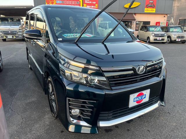 ヴォクシー ＺＳ　両側電動スライドドア　ビックナビ地デジＴＶ　バックカメラ　Ｂｌｕｅｔｏｏｔｈ　後席モニター　ＥＴＣ　スマートキー　プッシュスターター　ＬＥＤヘッドライト　フロントワイパーデアイサー（17枚目）