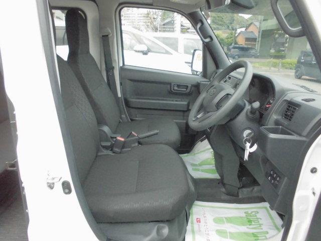 ハイゼットカーゴ ＤＸ（16枚目）