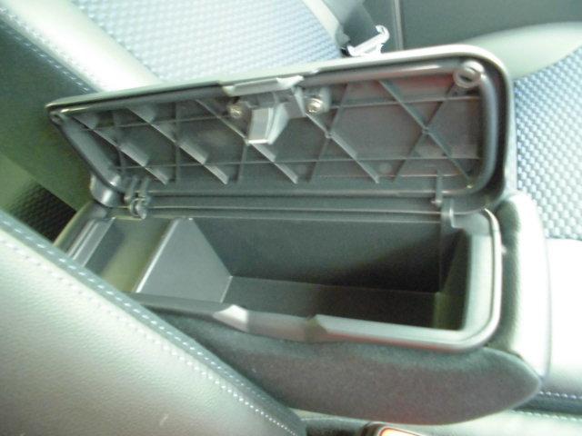 タント カスタムＸ（32枚目）