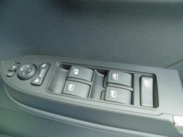 タント カスタムＸ（28枚目）