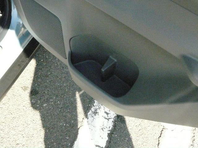 タフト Ｇ　クロムベンチャー　キーフリーシステム　スモークガラス　セキュリティアラーム　アルミホイール　走行距離１７９ｋｍ（30枚目）