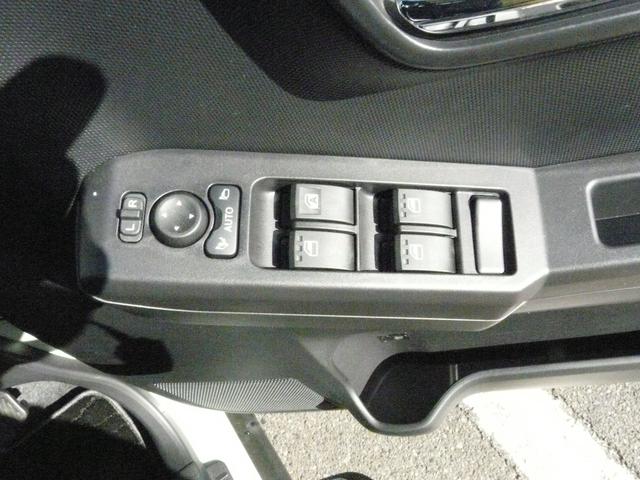 タフト G ダーククロムベンチャー アルミホイール セキュリティアラーム スモークガラス キーフリーシステム 走行距離143km(13枚目)