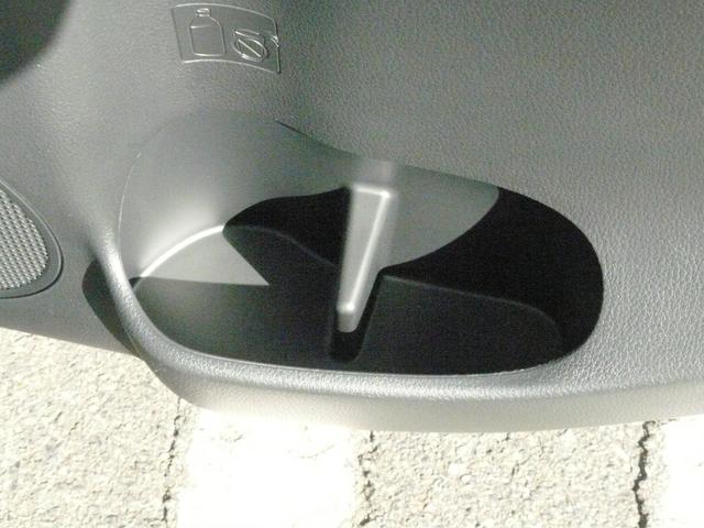 ミライース Ｌ　ＳＡＩＩＩ　セキュリティアラーム　キーレスエントリー　走行距離２ｋｍ（30枚目）