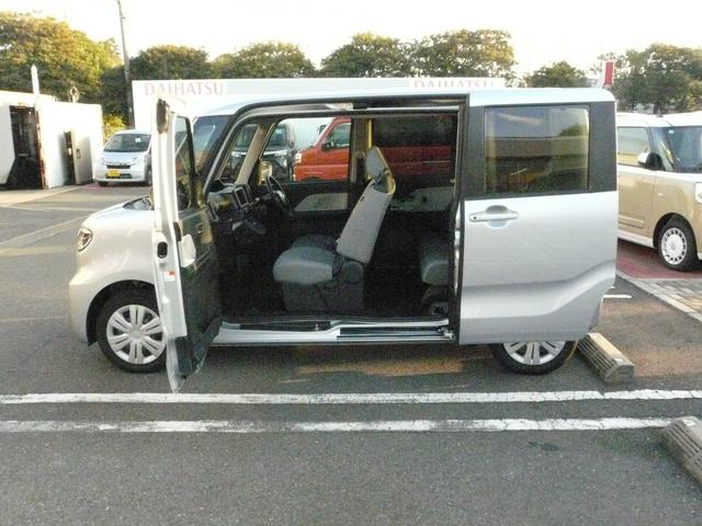 タント Ｘ　キーフリーシステム　セキュリティアラーム　スモークガラス　走行距離３．６３２ｋｍ（11枚目）