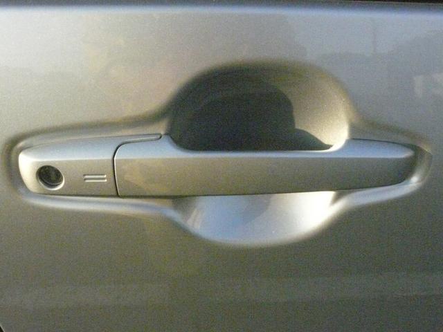 タント Ｘ　キーフリーシステム　セキュリティアラーム　スモークガラス　走行距離３．６３２ｋｍ（30枚目）