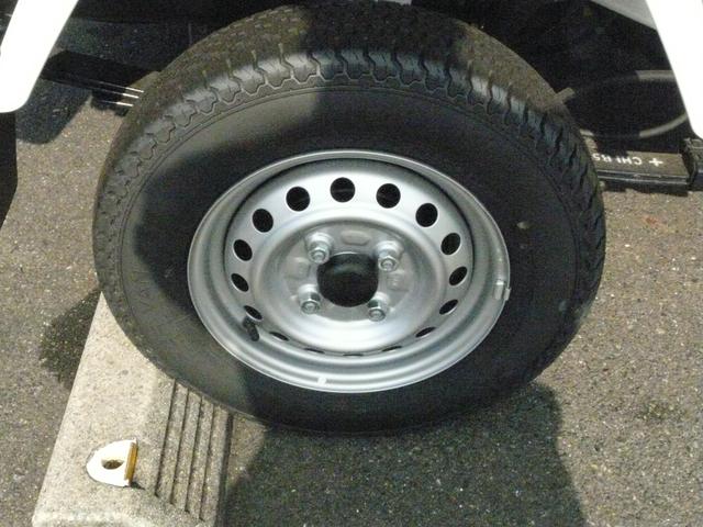 ラジアルタイヤ