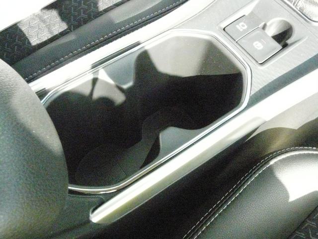 ロッキー プレミアムＧ　ＨＥＶ　アルミホイール　キーフリーシステム　スモークガラス　走行距離１０ｋｍ（27枚目）