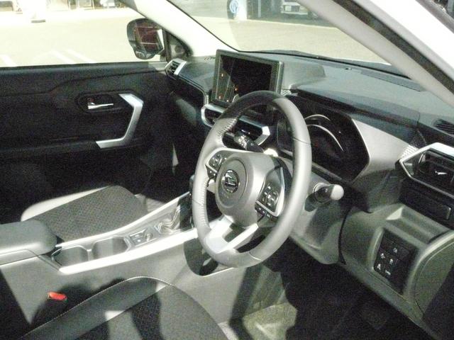 ロッキー プレミアムＧ　ＨＥＶ　アルミホイール　キーフリーシステム　スモークガラス　走行距離１０ｋｍ（29枚目）