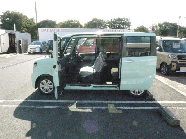 タント Ｘ　セキュリティアラーム　スモークガラス　キーフリーシステム　プッシュボタン　走行距離４８ｋｍ（11枚目）