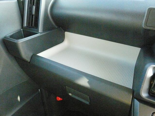 タント Ｘ　セキュリティアラーム　スモークガラス　キーフリーシステム　プッシュボタン　走行距離４８ｋｍ（21枚目）