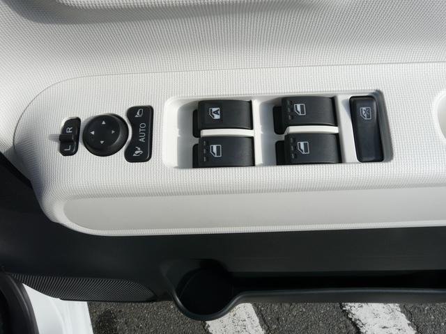 ムーヴキャンバス ストライプスG キーフリーシステム セキュリティアラーム スモークガラス 走行距離2km(12枚目)