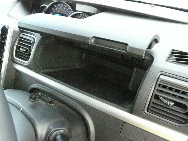 ���[�{�b�N�X