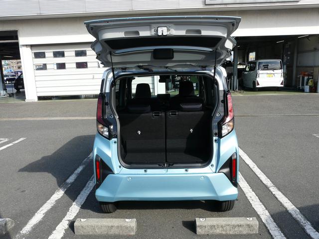 ���ˏグ���o�b�N�h�A