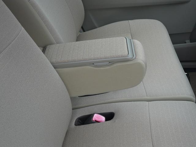 �Z���^�[�A�[�����X�g