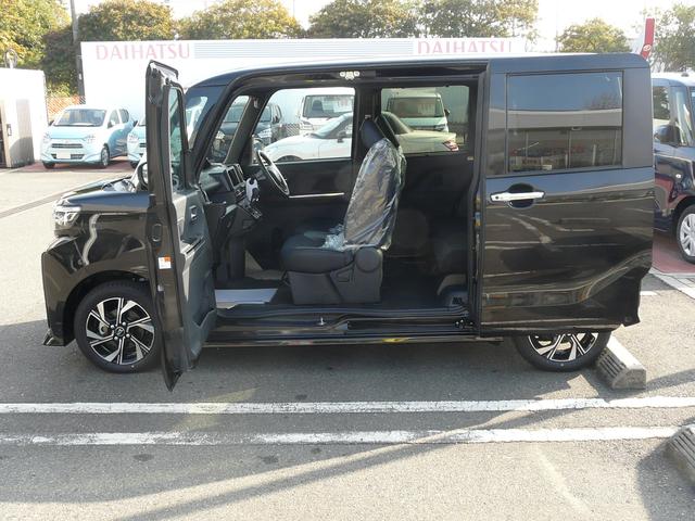 タント カスタムＸ　アルミホイール　セキュリティアラーム　スモークガラス　キーフリーシステム　走行距離４ｋｍ（11枚目）