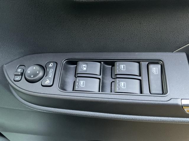 タント カスタムX カスタムX 衝突回避支援機能 両側パワースライド キーフリー バックカメラ(23枚目)