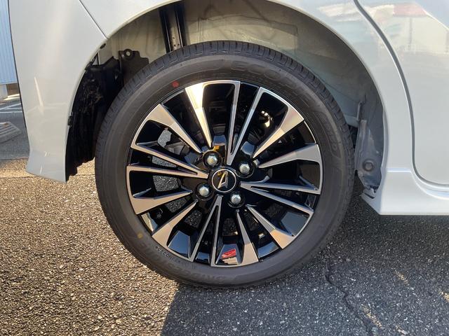 タント カスタムＲＳ　衝突回避支援機能　キーフリー　両側パワースライドドア　ターボエンジン（10枚目）