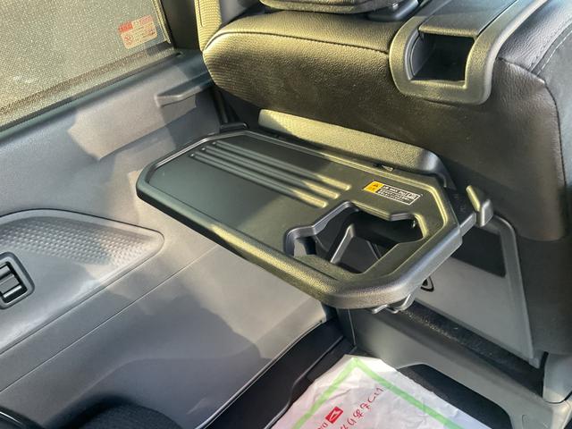 タント カスタムＲＳ　衝突回避支援機能　キーフリー　両側パワースライドドア　ターボエンジン（18枚目）