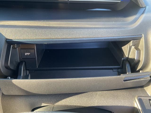 タント カスタムＲＳ　衝突回避支援機能　キーフリー　両側パワースライドドア　ターボエンジン（28枚目）