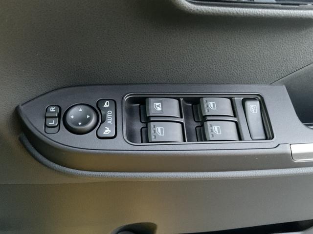 タント カスタムX 衝突回避支援機能 キーフリー 両側パワースライドドア(24枚目)