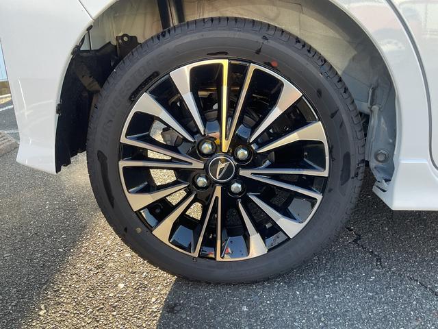 タント カスタムＲＳ　衝突回避支援ブレーキ・両側電動スライドドア（15枚目）