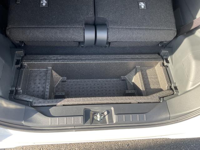 タント カスタムＲＳ　衝突回避支援ブレーキ・両側電動スライドドア（17枚目）